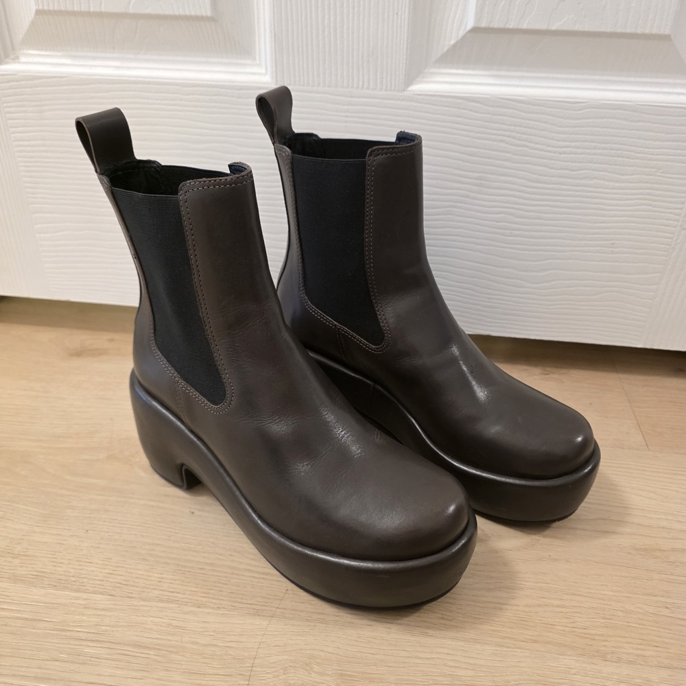 Everlane Brown Leather The Puffa Heeled Chunky Chelsea Mid Calf Boots Size 8